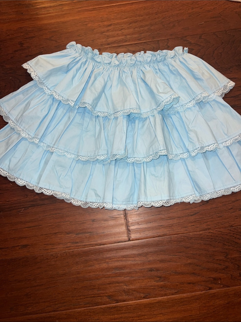 NWT! Light Blue Tiered Ruffle Lace-Trim Skater Skort - Size LARGE